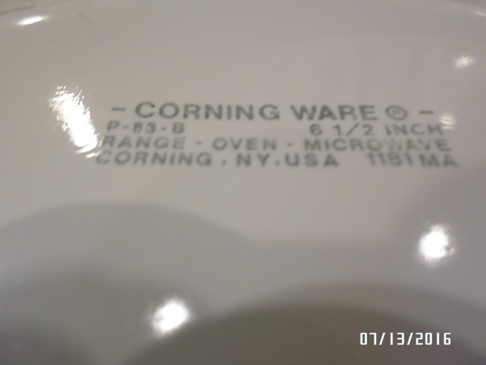 Corning Ware Small 6 and 1/2 Inch Skillet N5
