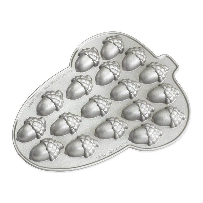 15.3" L x 11.75" W x 1.25" D Nordic Ware 18-Cavity Acorn Cakelet Pan