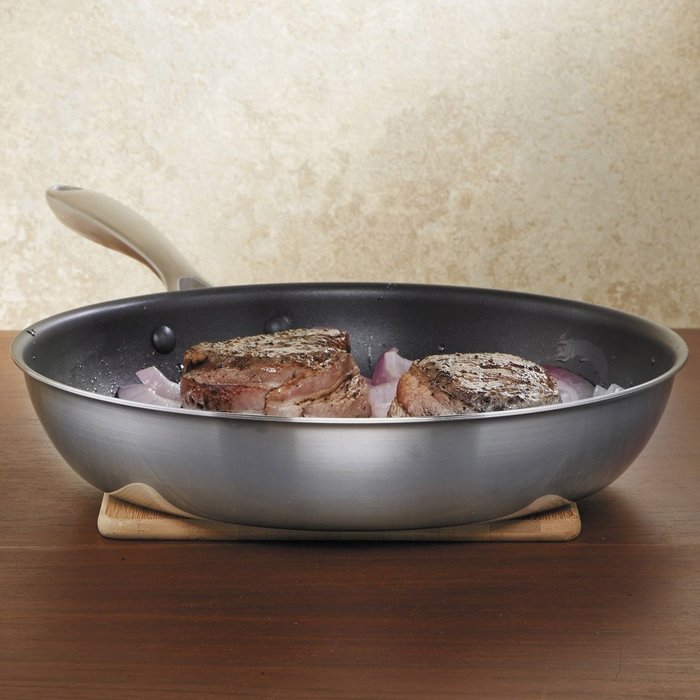 KitchenAid KCC60LCST Copper Core 6-Quart Low Casserole with Lid Cookware - Stainless Steel N5