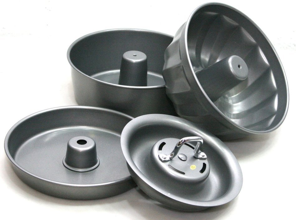 Center Fill Cake Mold 4pc Set Non Stick Savarin Pan - Baking Set by Wolfgang Puck