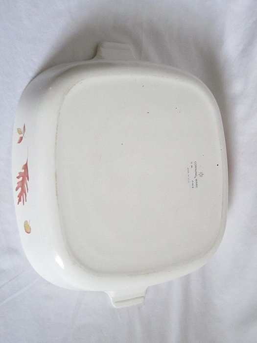 Vintage Corning Ware Autumn Fall Leaves 11 Inch Covered Casserole Skillet N3