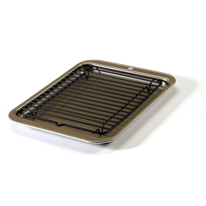 Nordic Ware Compact Ovenware 3-Piece Baking Set N12