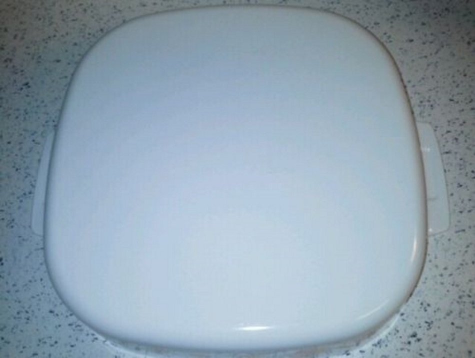 Corning Ware CorningWare Peach Floral 2.5 Liter Casserole & Lid A-10-B N4