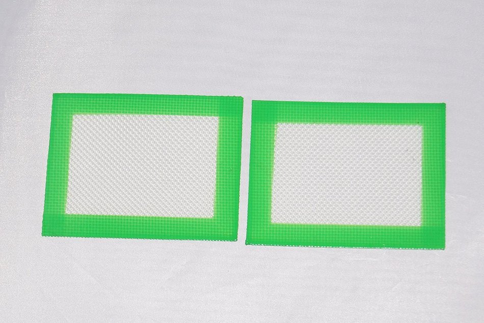 Your Daily Chef Non Stick Silicone Dab Mat Baking Cookie Sheet Set of 2,8.5 Inches X 11 Inches Green N8