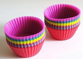 24-pack of Reusable Silicone Baking Muffin Cupcake Liners With 13 1/3" Silicon Frosting Bag N2