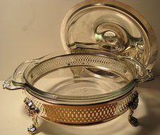 Oven Ware Glass Liner in Silver Plated Frame with Lid, 8 Inch/1.5 Quart N2