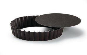 Paderno World Cuisine 4.75 Inch Fluted Non-Stick Tart Pan with Removable Bottom