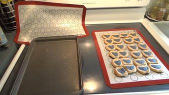 Aprince Silicone Baking Mat Set (2) / Non-Stick Cookie Sheet (Silicone Mat 5) N7
