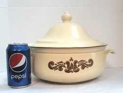 Vintage Pfaltzgraff #325 Lidded Casserole Dish, &quot;Village&quot; Pattern, 3.25 Quart N2