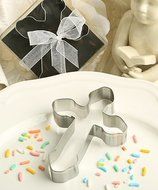 Useful cross design cookie cutters, 1