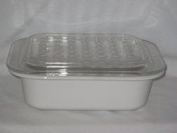 Vintage Corning Ware White 7 x 5 1/2 x 2" Oven &amp; Microwave Baking Dish w/ Clear Glass Lid N2