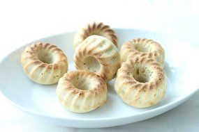 Astra shop Nonstick Silicone Donut Pan Sakura Savarin Baking Bundt Cake Flower Chocolate Mold N14