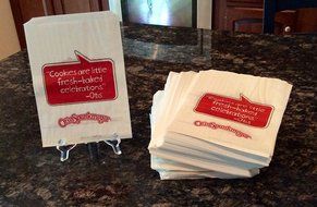 Otis Spunkmeyer 500 Paper Cookie Bags!