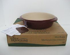 The Pampered Chef New Traditions Mini-Baker - Cranberry