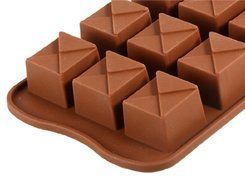 Silicone Square Cake Mold &amp; Ice Tray (Brown) N4