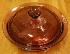 Corning Visions Vision Ware Cranberry 1.5 Quart Round Casserole Baking Dish N2