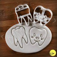 SET: Realistic and Cute Smiley Tooth Cookie Cutters
