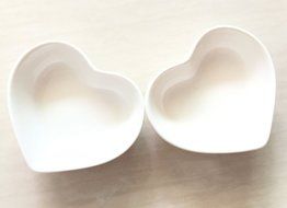 Elufly White Porcelain Mini Heart Dish 3&#039;&#039; Set of 2-8 (4) N6