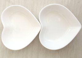 Elufly White Porcelain Mini Heart Dish 3&#039;&#039; Set of 2-8 (4) N9