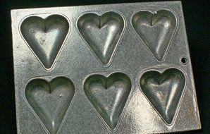 Wilton Armetale Heart Mold/Matte &quot;Gimmee A Bake&quot; #164061