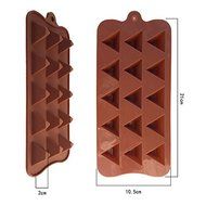 Dessert Decorators Muffin Pans Silicone Chocolate Mould Dimensional Triangular Pyramid Cake Mold