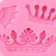 2PCS Crown Shaped Baking DIY Molds, Fondant Cake Decorating Tools, Chocolate Candy Cookies Pastry Mould Yihuily N3