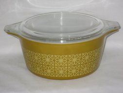 Vintage Pyrex Verde Square Flower Round 2 Quart Casserole Baking Dish w/ Lid USA