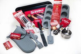 10 Piece Bakeware Set by Topenca Ideal for Cooking Baking and All Home Kitchen.