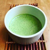 Yuve - Ceremonial Matcha Green Tea Powder - Ultra Premium Ceremonial Grade - 30g Tin [1.06oz] N8