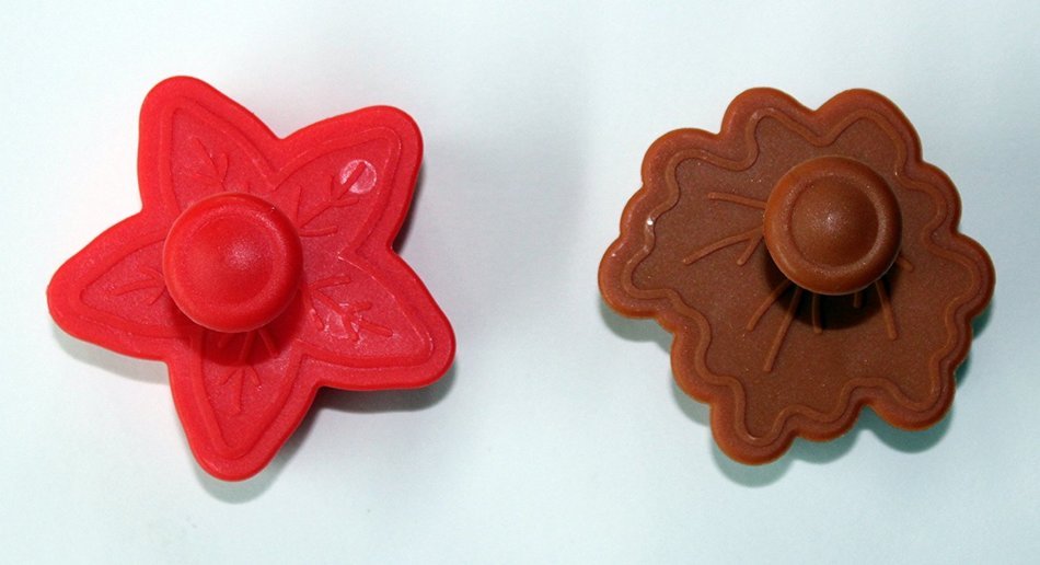 R&M Autumn Christmas Plunger Cutters, Set of 2