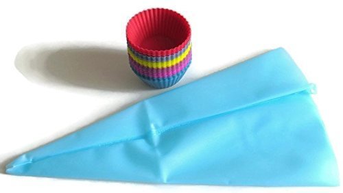 24-pack of Reusable Silicone Baking Muffin Cupcake Liners With 13 1/3" Silicon Frosting Bag