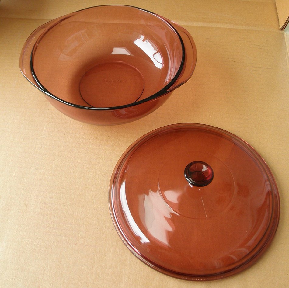 Vintage Pyrex 024 Cranberry Purple 2 Quart Glass Casserole Dish Ovenware w/ Lid - For Oven and Microwave use ONLY N2