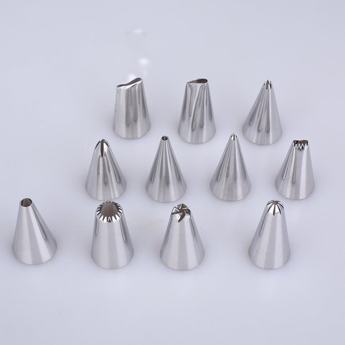 Pastry Decorating Set with 100 Disposable Piping Bags and 11 Stainless Steel Nozzles & 1 Adapter (Large) N2