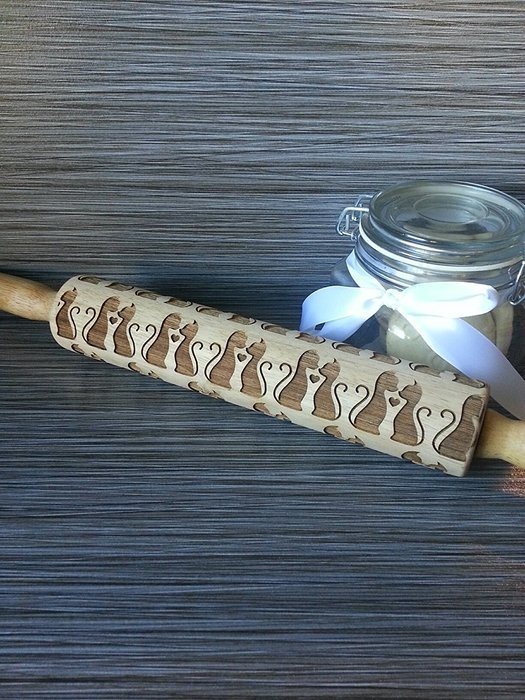 Cat Rolling Pin - Engraved Kissing Cats N2
