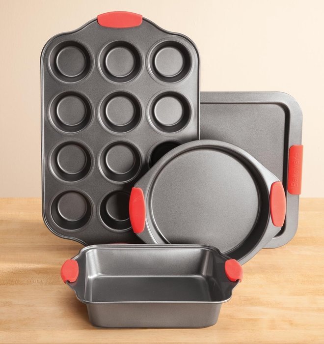 Baker's Essentials Baking Set w/Red Silicone Handles by HSK N2