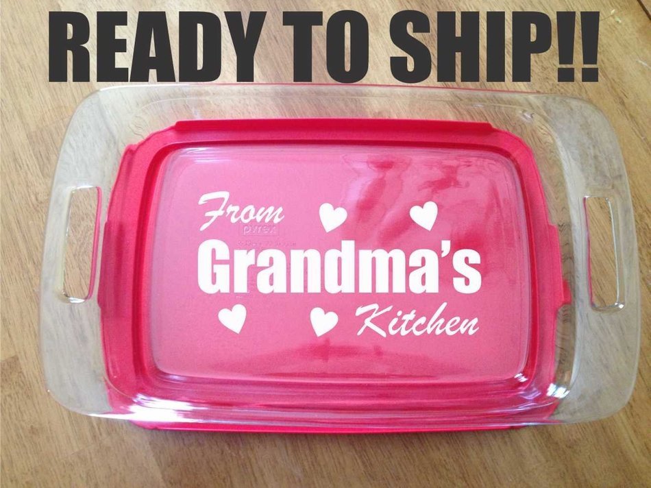 Personalized Pyrex Dish 9x13 Grandma's Kitchen Wedding Anniversary Gift W/lid