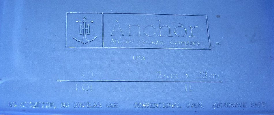 Anchor Hocking Cobalt Blue 1 Qt / 6x9 Inch Glass Rectangle Baking Dish N2