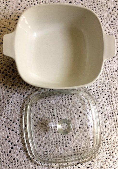 Vintage Corningware Cornflower Blue 1.5 QT Casserole w Lid P-1 1/2- B N5