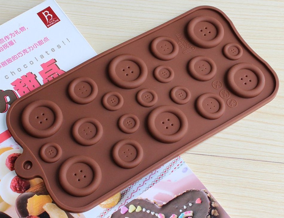 BleuMoo Buttons Silicone Fondant Mould Chocolate Sugarcraft Cake Mold Baking Tool N2