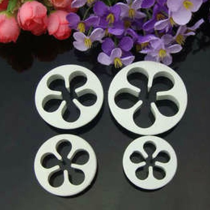 DUFUSTORE 4 Pcs Rose Flower Cake cookie Fondant Decorating Sugarcraft Cutters Tools N4