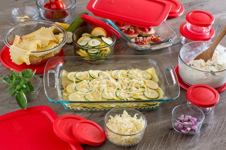 Pyrex Easy Grab 8-Piece Glass Bakeware and Food Storage Set N15
