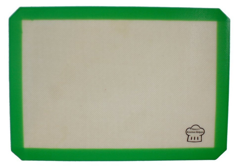 Nancy's Kitchen Helpers Silicone Baking Mat, 16 1/2 x 11 5/8 Inches, Half-Sheet, Green Border