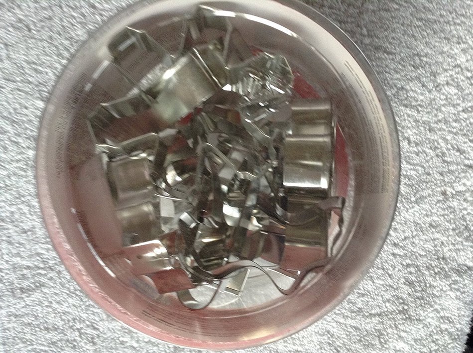 Wilton Holiday Cookie Cutter Set 18 Pieces N3
