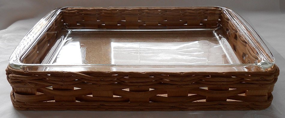 Corning Pyrex 4 Qt Baking Dish with Carrier 13-1/2 X 9 X 2