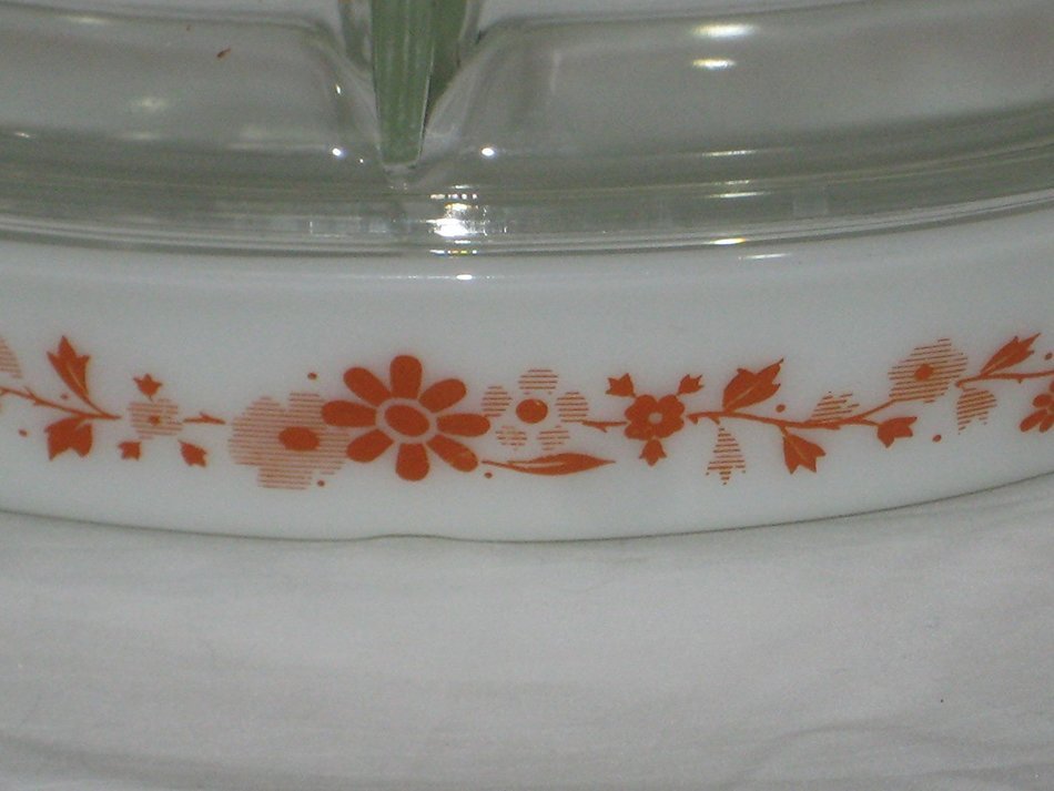 2 Piece Set - Vintage 1965 Pyrex Floral Promotional 1 1/2 Quart Divided Oval Cinderella Casserole Baking Dish... N2