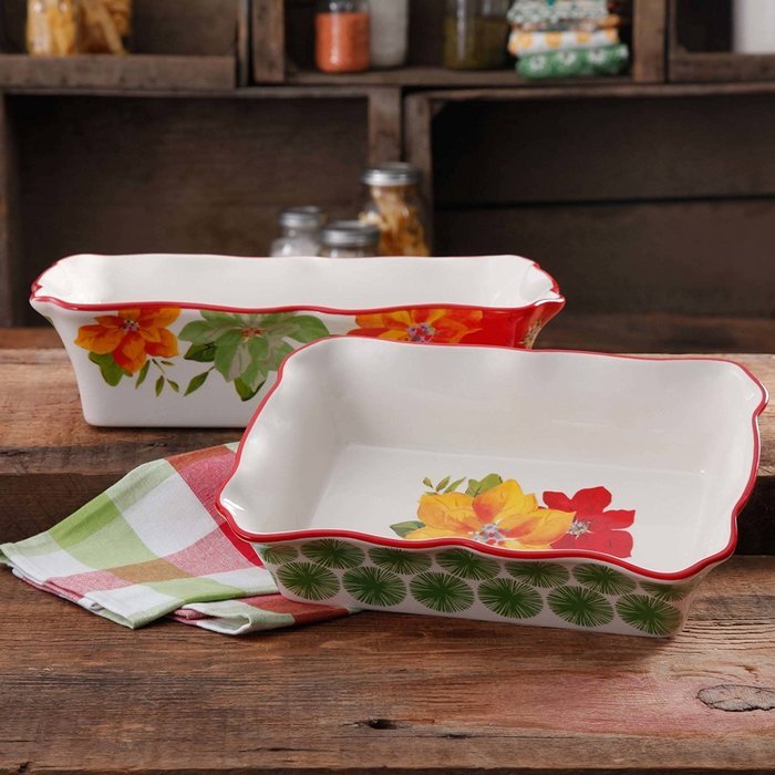 The Pioneer Woman 2-Piece Rectangular Ruffle-Top Ceramic Bakeware Set- 3.6 Quart/2.3 Quart , Poinsettia and Happiness... N2