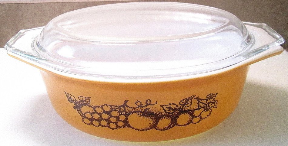 Pyrex by Corning 1-1/2 Qt Covered Casserole - Gold with Fruit Pattern