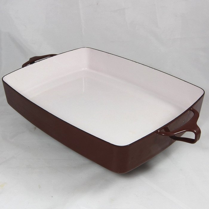 Dansk Kobenstyle Baker, Brown Enamel on Steel, Medium, 13' x 10"