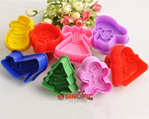 ZNU Christmas Decoration &Cloth Design Style Cookie Mold Fondant Plunger Cutter