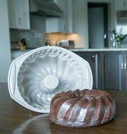 Internet&rsquo;s Best Silicone Fluted Cake Mold | Bundt Cake Pan | Bread Chocolate Bakeware | BPA Free N7
